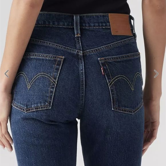 Levi's 501 Original Jeans - Picture 3 of 9